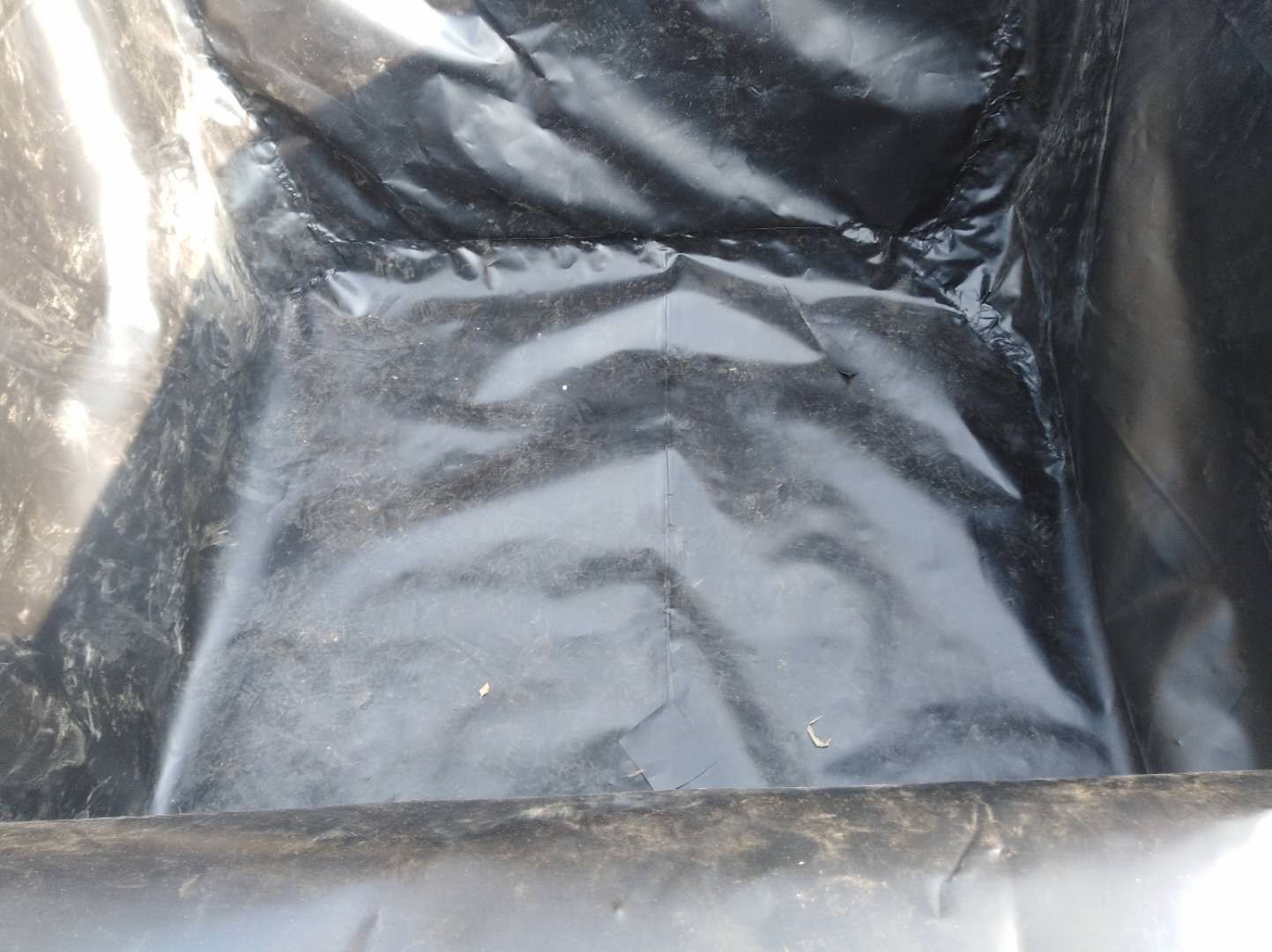 HDPE午夜神马福利防渗膜在开展大规模焊接时的工艺流程